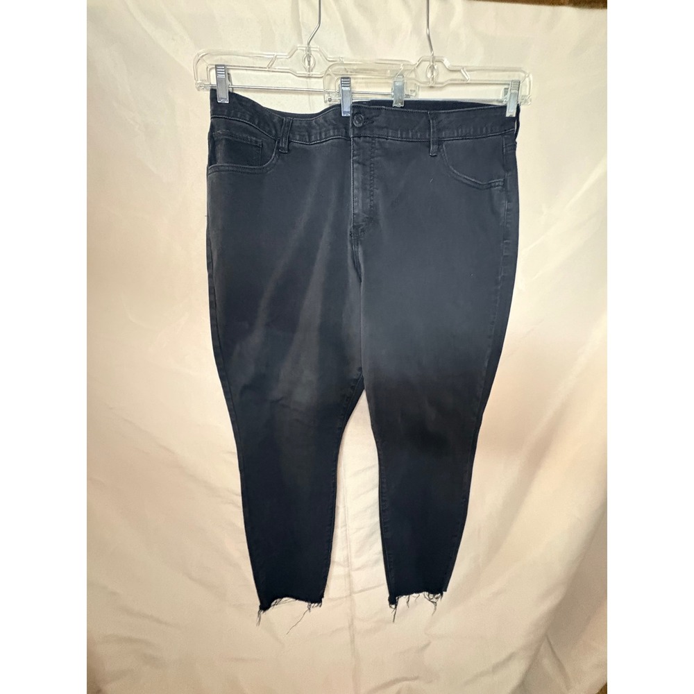 Universal Thread Black High Rise Skinny Jeans Raw Hem Size 22W Plus
